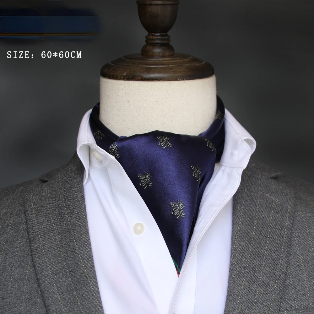 Britischer Herren-Seidenschal, – Scarf Silk Square Bewertung und Preis